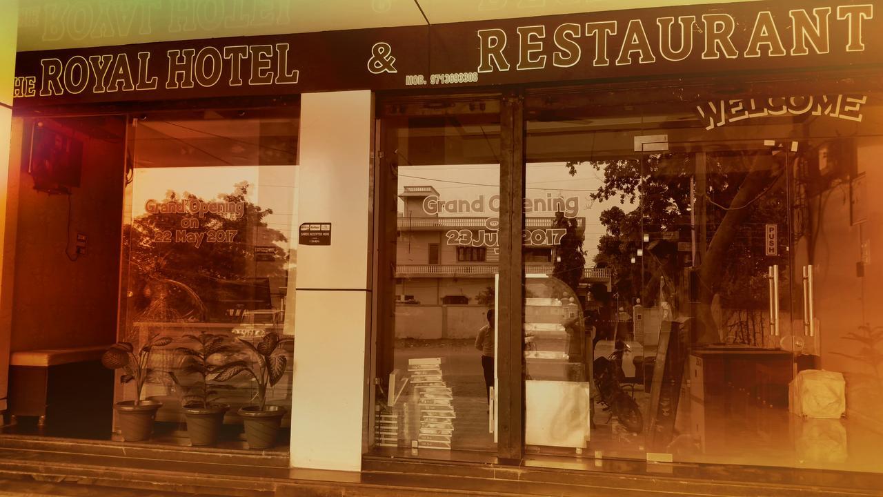 The Royal Hotel Chhatarpur 외부 사진